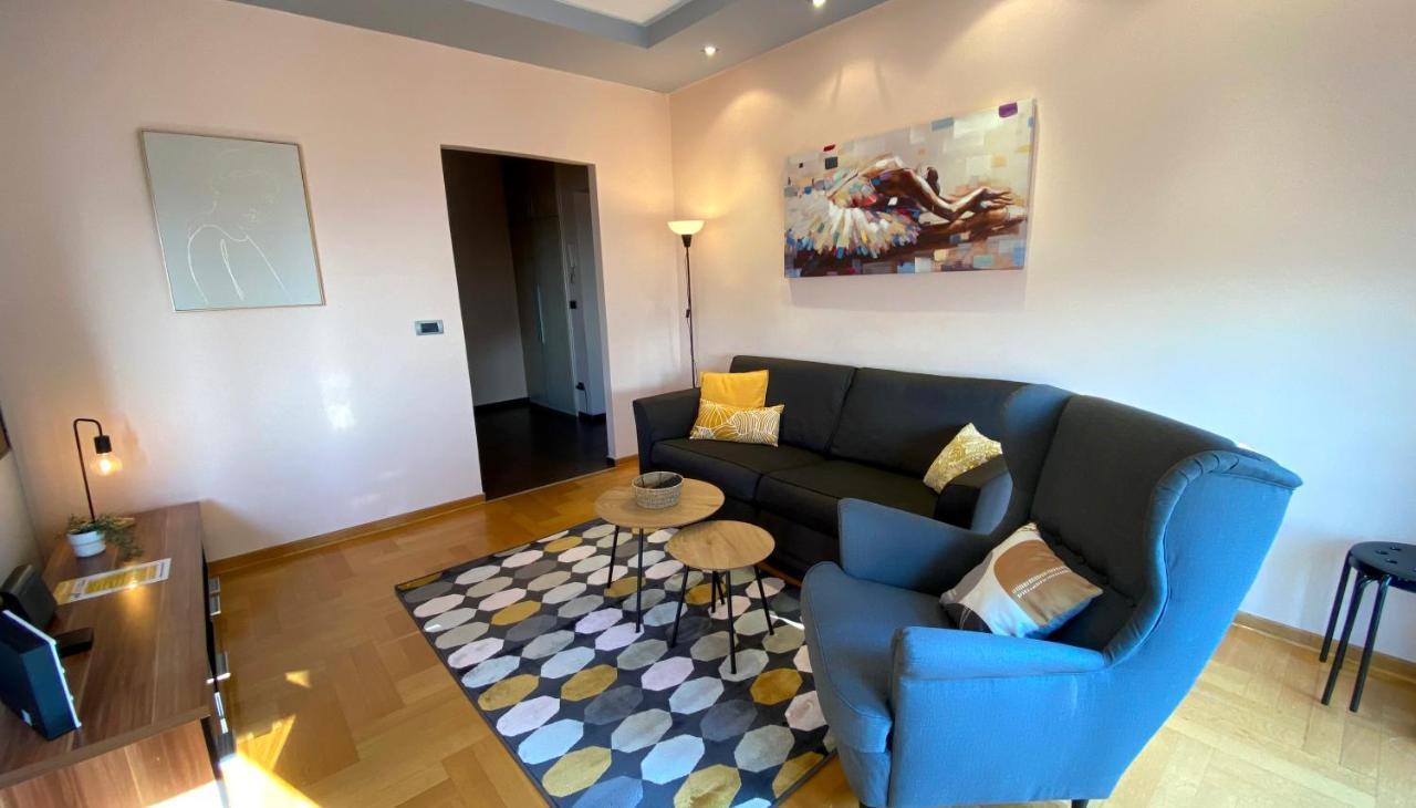 Quince Apartment-Free Parking-City Center เบลเกรด ภายนอก รูปภาพ